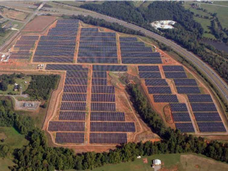 Солнечная ферма Apple в Мэйдене, Северная Каролина